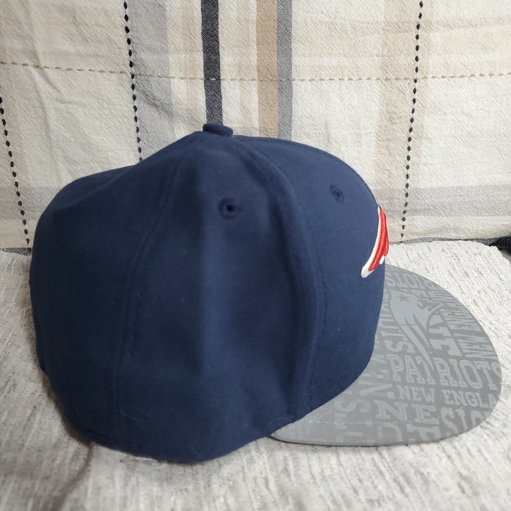 New Era 59FIFTY Patriots Reflective Brim Fitted Cap Sz 7 3/8 NFL - Picture 4 of 9